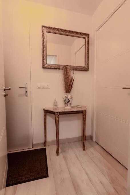 Appartement Forest Chic : Maison San Marina à Parmain Extérieur photo